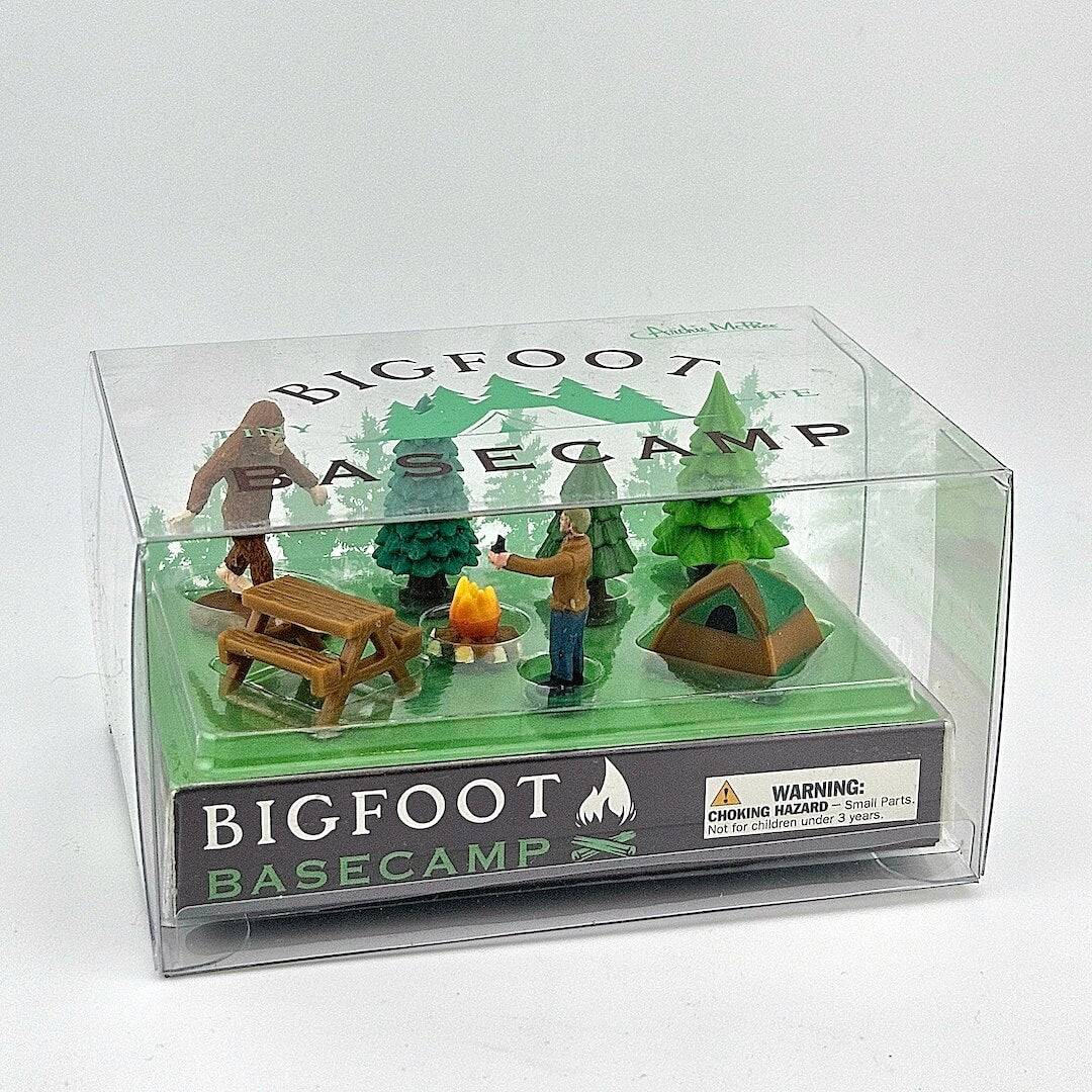 BIGFOOT BASECAMP toy set packaging with figures around a campsite.